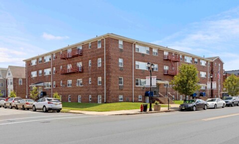 Apartments Near MCNY RR North Arlington Holdings LLC for Metropolitan College of New York Students in New York, NY