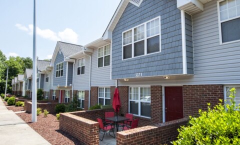 Apartments Near Harrison College-Morrisville University Suites for Harrison College-Morrisville Students in Morrisville, NC