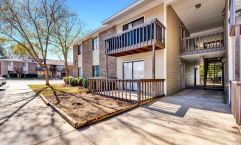 Apartments Near Piedmont Technical College  Boxwood Terrace  for Piedmont Technical College  Students in Greenwood, SC
