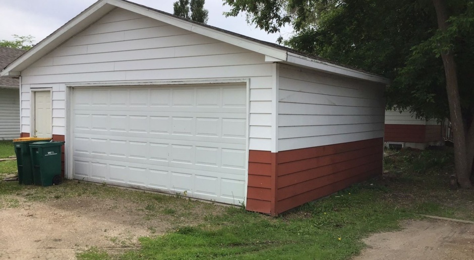 4-bedroom, 2 bath home in Wahpeton ND Available June 5th, 2024