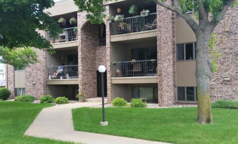 Apartments Near National American University-Sioux Falls 2 bedroom and 1.5 bath for National American University-Sioux Falls Students in Sioux Falls, SD