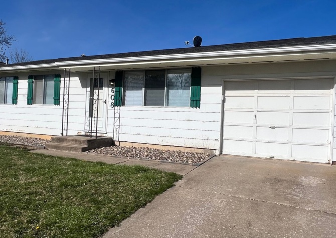 Houses Near $1,600 | 3 Bedroom, 1 Bathroom Home| No Pets | Available for May 1st, 2024 Move In!