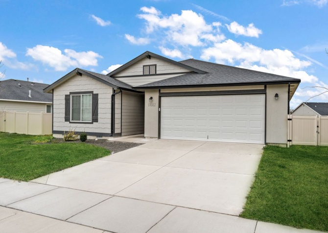 Houses Near Beautiful 4 bed 2 bath home in Nampa for rent!
