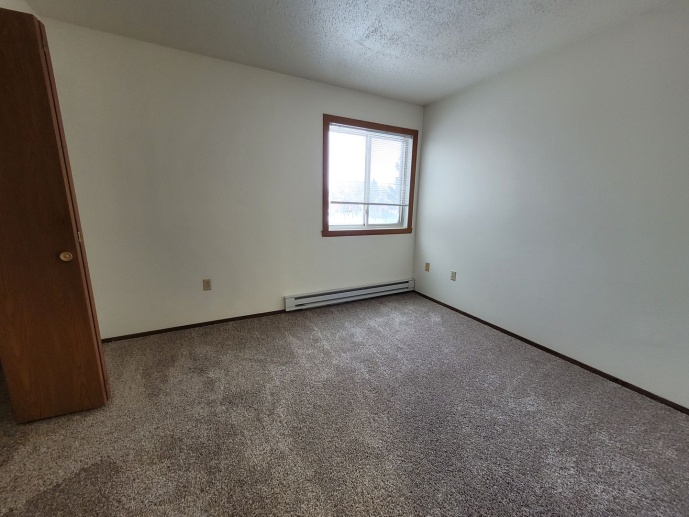 Great location right off of 13th Ave in Fargo, ND
