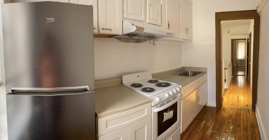 Newly Renovated Apartment in Brooklyn - Great for Students, Couples or Single Tenants