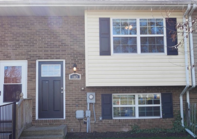 Houses Near Beautiful Townhouse- Taneytown, MD