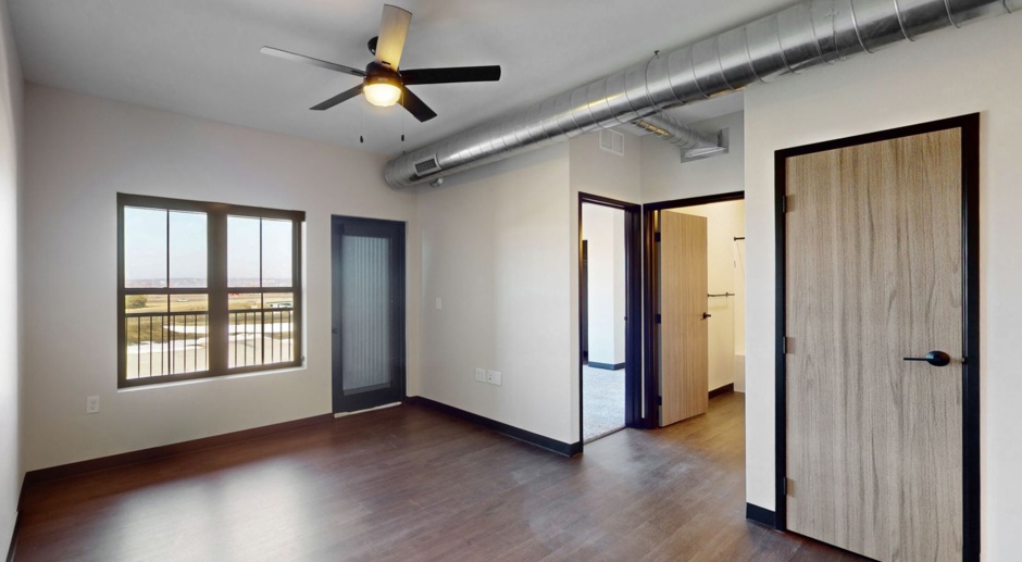 151 Lofts. Modern Amenities. Urban Location. Sophisticated Style ~ Ask about our move-in special!