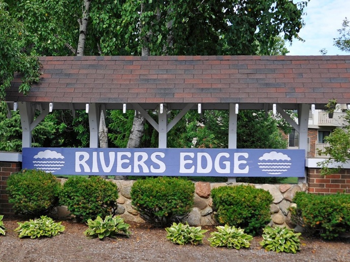 Rivers Edge Apartments