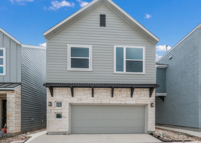 Houses Near Brand new 3 BR/2.5 bath home in a gated community in the Medical Center!