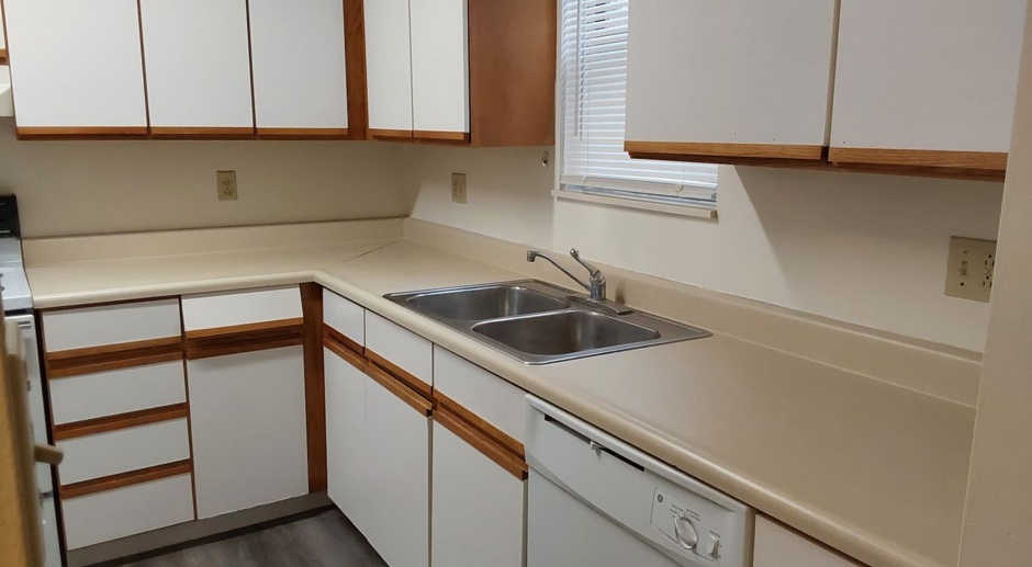 2 BR Stacey Crossing
