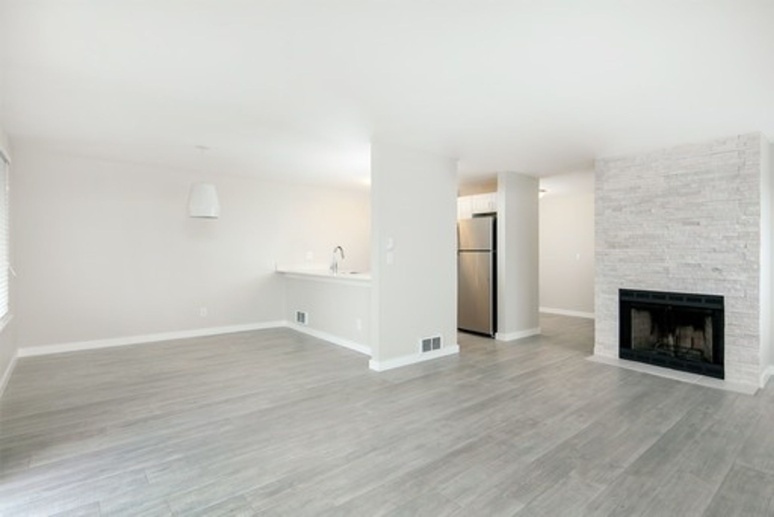 View On California - Spacious with Modern Updates, fireplace & private balcony | Pet Friendly, Parking Available