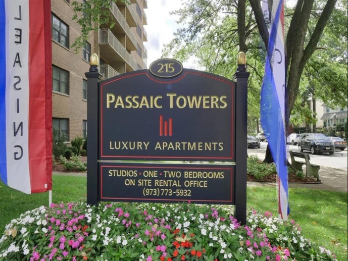The Towers at Passaic Park