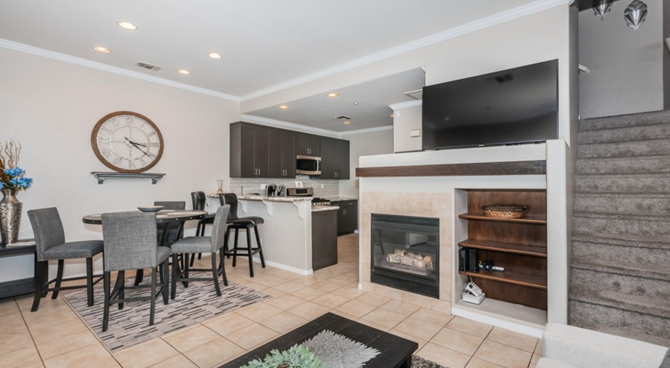Beautifully Furnished Carlsbad Rental Near LEGOLAND, local beaches and more! 