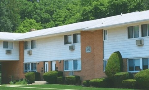 Apartments Near MCCC Rydal for Mercer County Community College Students in West Windsor, NJ