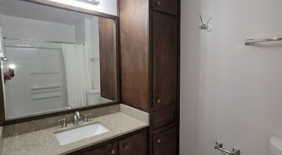 Pre-Lease - Beautiful 3 Bedroom 2 1/2 Bath in the Orange Tree Condominiums -$2850