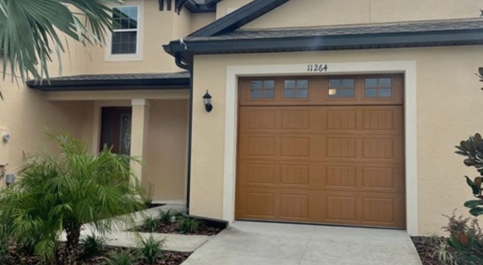 New Construction Townhouse near Wesley Chapel!