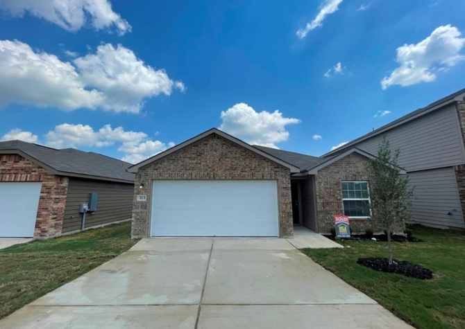 Houses Near Great one story home available in the Stonebridge Crossing subdivision!
