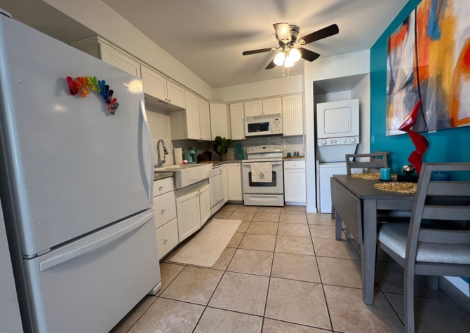 Apartments Near Charming FURNISHED condo in Scottsdale Available in April