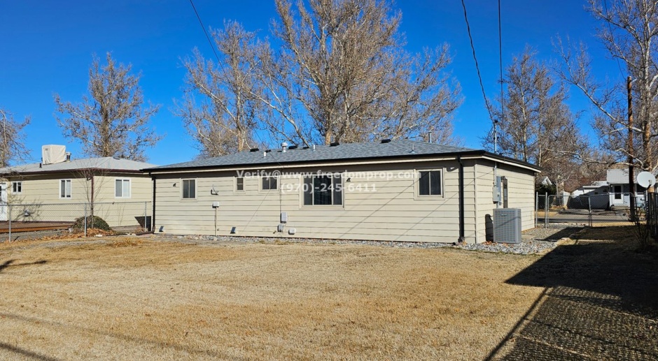 Beautifully updated 3 Bedroom 2 Bath House in central Grand Junction