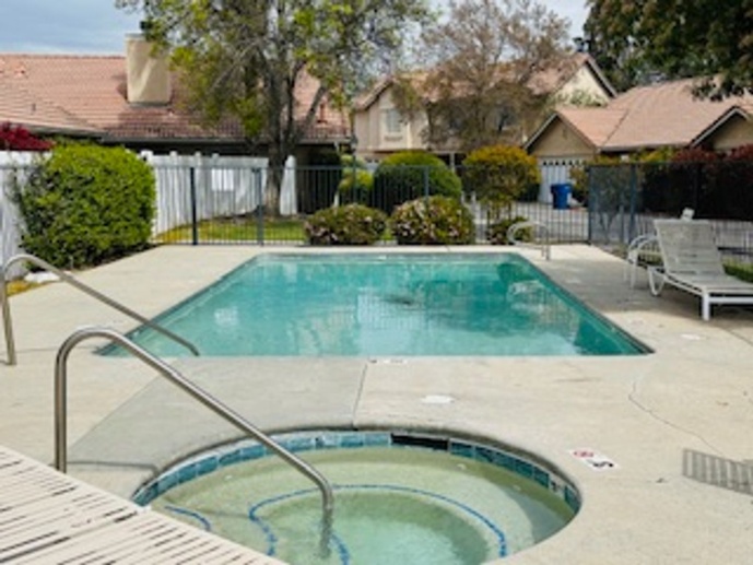 ZERO Deposit, Ask me How $2,295 Gated Community & Pool, 3 Bed N. Whitney, Fresno (Maple & Herndon) 