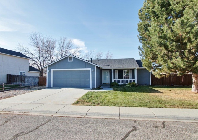 Houses Near 3 bed 2 bath Kuna home for rent!