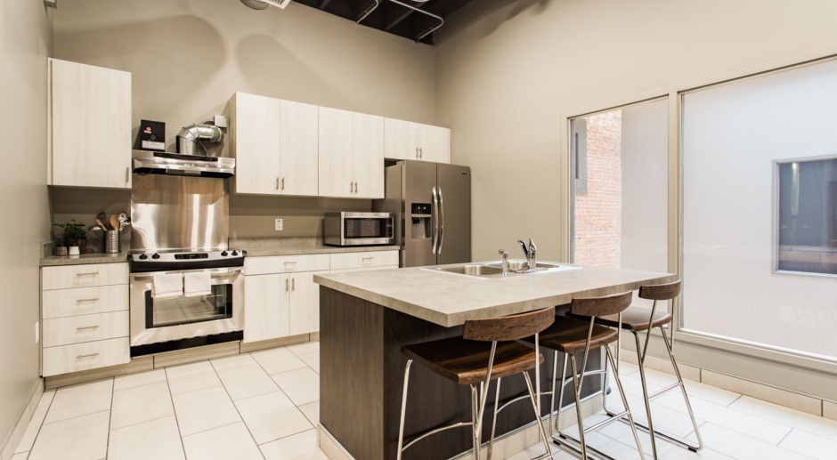 Tomorrow Building at Patten Parkway - Fully furnished living in Downtown Chattanooga