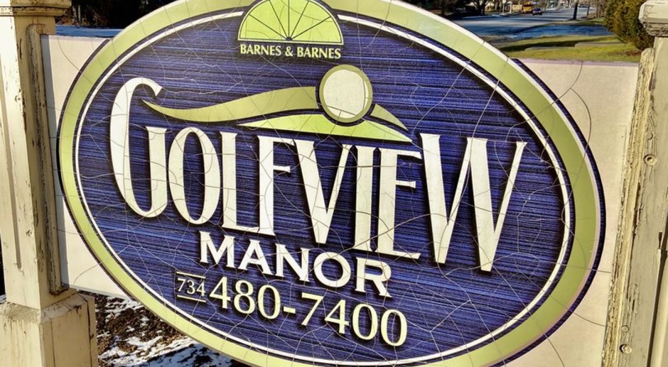 Golfview Manor