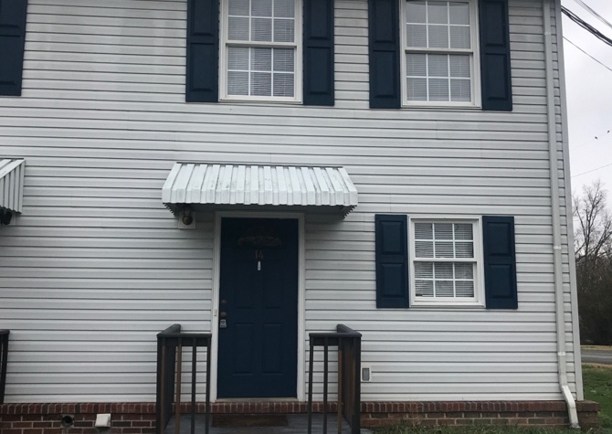 Houses Near 2BR Town Home in Gray, TN with Full basement 