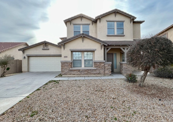 Houses Near Beautiful 4 bedroom, 2.5 Bathroom Home in Surprise! Tons of upgrades throughout! 