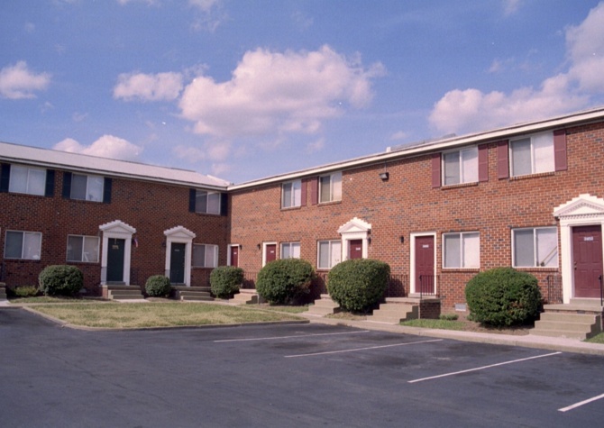 Apartments Near Townsend Square