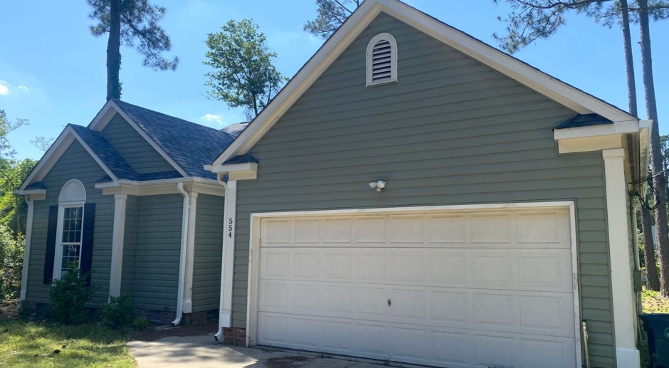 Updated Ranch Home Close to Ft. Bragg and shopping!