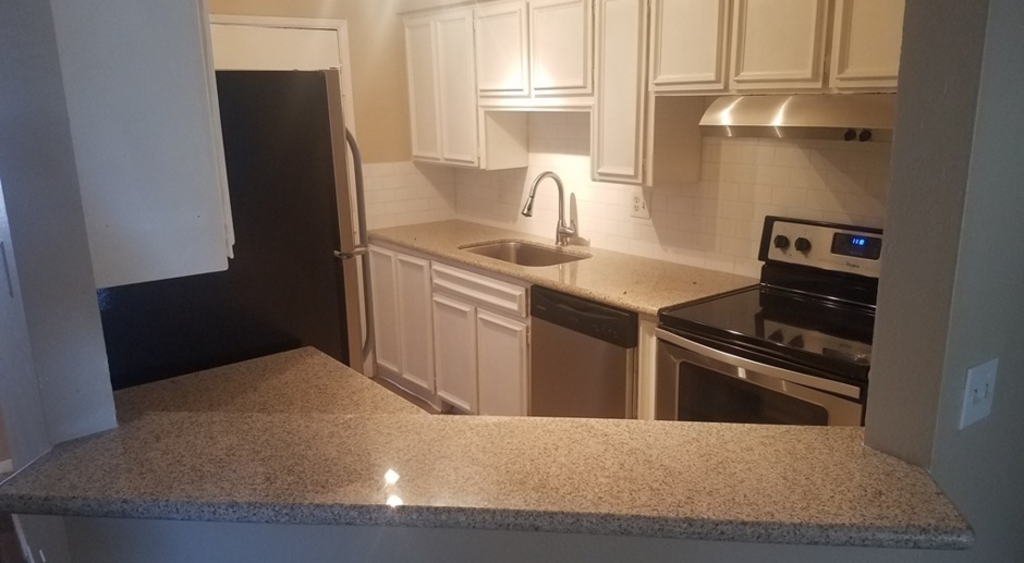 One bedroom one bath apartment in Imperial Plaza is available for immediate move in! 