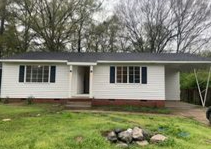 Houses Near HUD Friendly 2 Bed 1 Bath Completely Remodeled