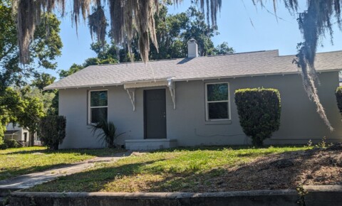 Houses Near Lake Technical College Completely Renovated 3 Bedroom, 1 Bath Home near Historic District in Leesburg for Lake Technical College Students in Eustis, FL