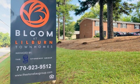 Apartments Near Atlanta School of Massage Bloom at Lilburn Townhomes for Atlanta School of Massage Students in Atlanta, GA