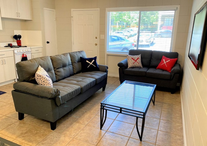 Apartments Near PENSACOLA ARMS: One Bedroom Apartments in the Heart of FSU's Campus