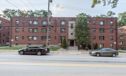 Apartments Near W & J 101 Mt. Lebanon Boulevard for Washington & Jefferson College Students in Washington, PA