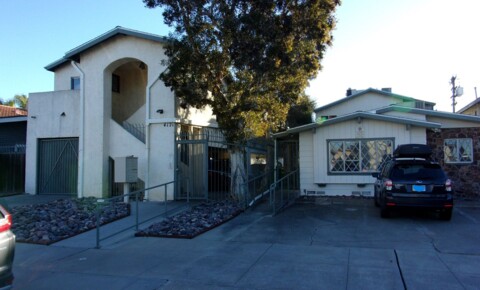 Apartments Near National University 412 for National University Students in San Diego, CA