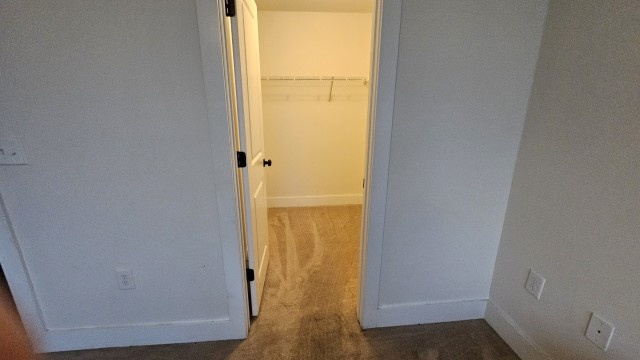 1 Bedroom Sublease in 4 x 4.5 Town home style apartment (The Retreat West) (More pictures soon)