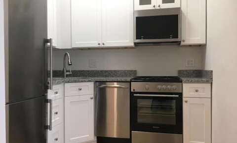 Apartments Near Salem Two room studio available on Comm ave in Back Bay!! for Salem Students in Salem, MA