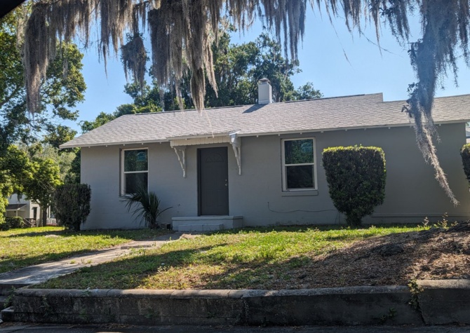 Houses Near Completely Renovated 3 Bedroom, 1 Bath Home near Historic District in Leesburg