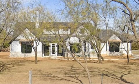 Houses Near Southwestern Adventist University BEAUTIFUL home on 2 acres! 4/3/2  for Southwestern Adventist University Students in Keene, TX