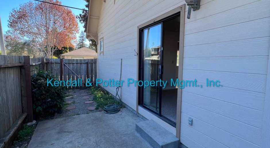 Fabulous Capitola 3 Bedroom/2 Bathroom Home in Riverview Terrace