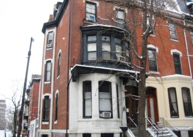 Houses Near 2227 Delancey St,  Fitler Sq); Available: January 2019