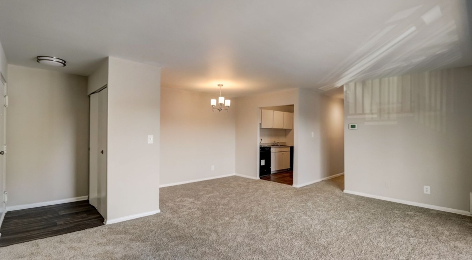 Spacious 2 Bedroom Apartment - Move-In Special Pricing!!!