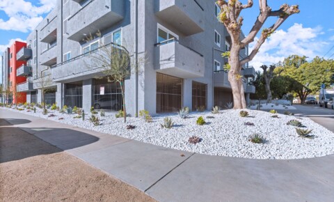 Apartments Near Canoga Park Darby Apartments|| 6 Month Leases Available** for Canoga Park Students in Canoga Park, CA