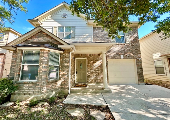 Houses Near *APPLICATION RECEIVED* AVAILABLE NOW! Two Story 4 Bedroom / 2.5 Bath Home Near UTSA!