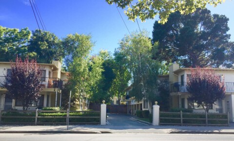 Apartments Near WVC Laurel Court Apartments for West Valley College Students in Saratoga, CA