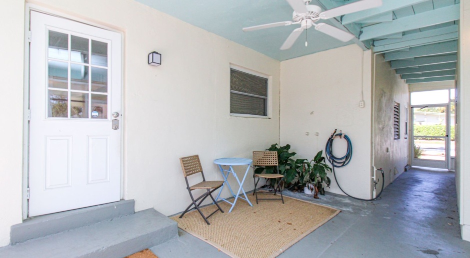 ** 3/2 NICELY FURNISHED HOME READY *** DOG FRIENDLY ** PRIVATE HOME ** FOR YOUR WINTER VACATION **