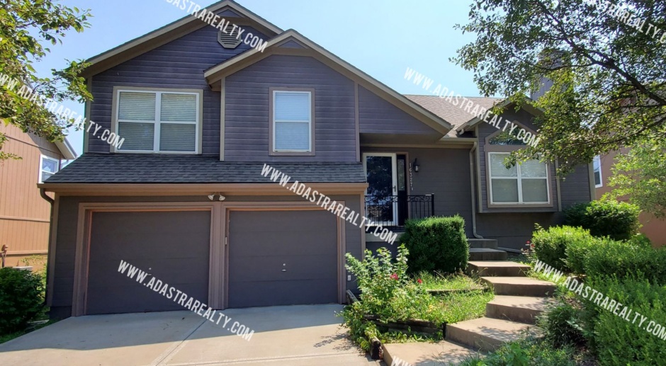 Beautiful 4 Bedroom/3 Bath Home in South Olathe- Available in APRIL!!!